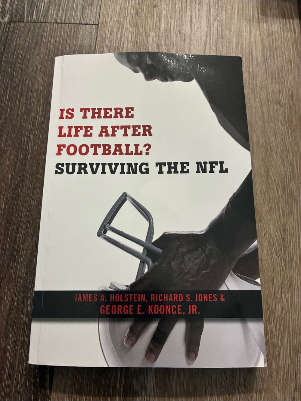 Is There Life After Football? Surviving the NFL - White/Black Cover